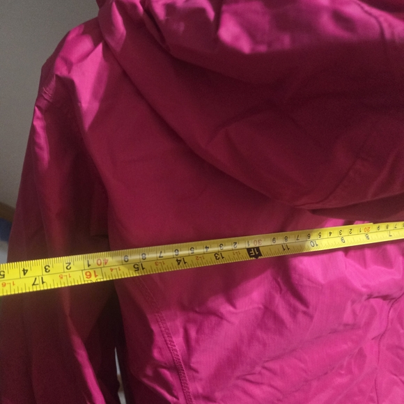 The North Face Pink Jacket - Picture 3 of 5
